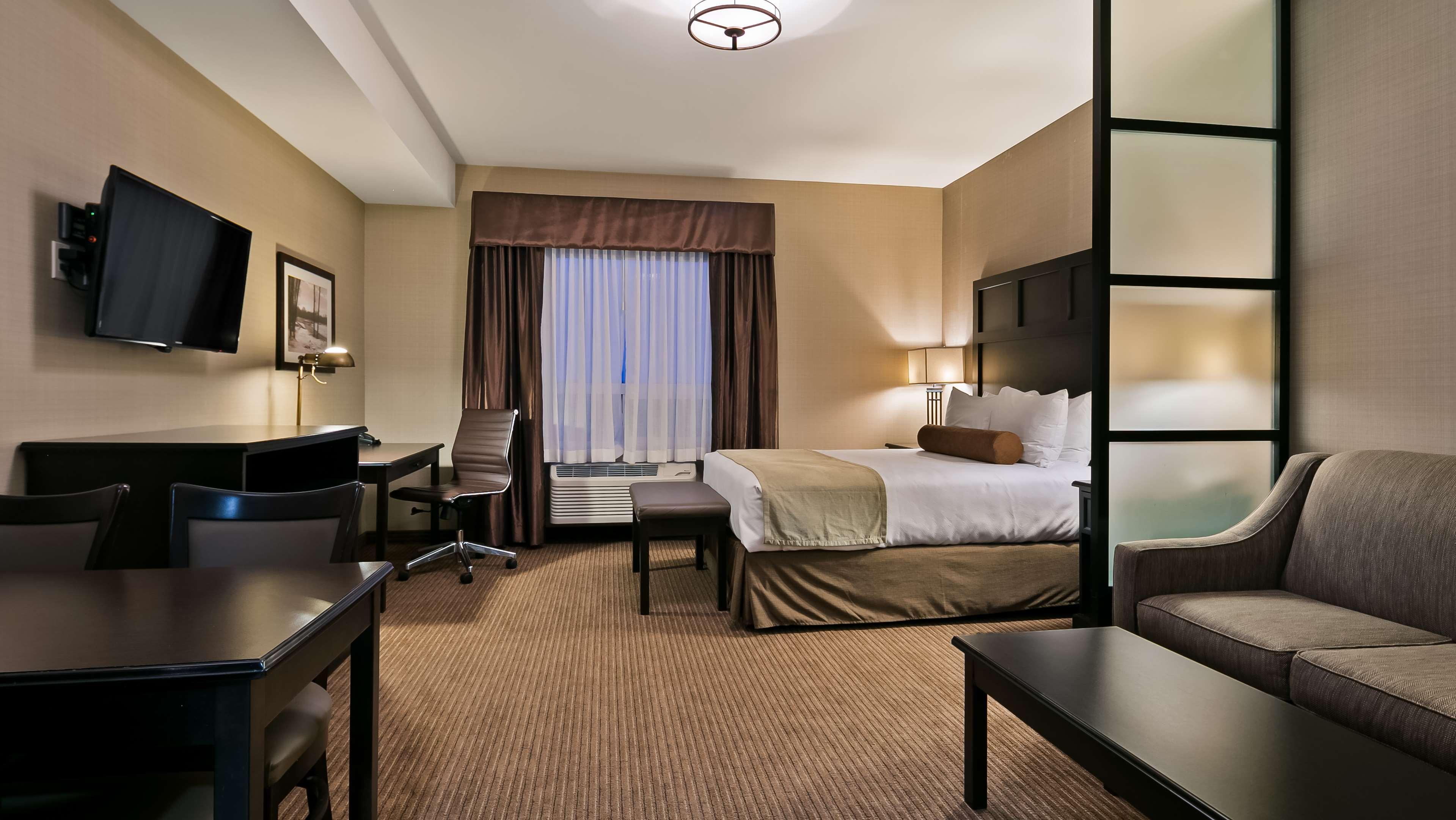 Best Western Plus Okotoks Inn & Suites Exterior foto